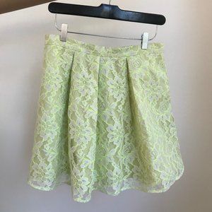 NEW Romeo + Juliet Couture Skirt